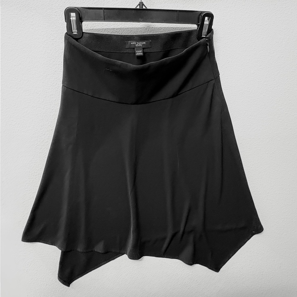 Ann Taylor Black Asymmetrical Knee Length Skirt XXS